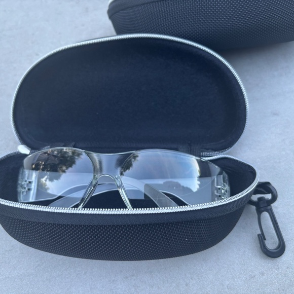 3 Pair of Standard Size Safety Glasses with Cases - not used - Picture 2 of 3